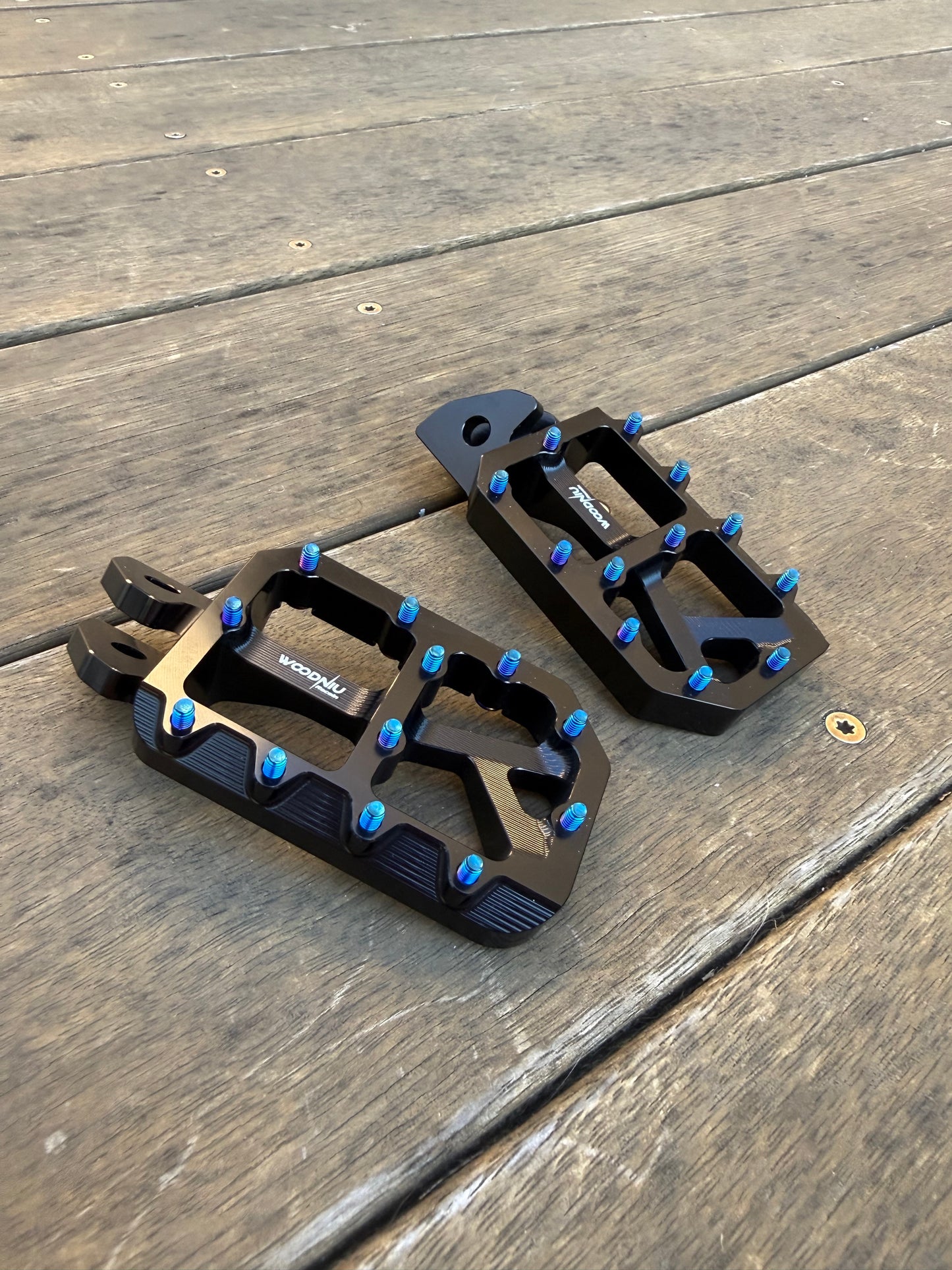 Upgraded Footpegs For Surron Light Bee / E-Ride / Rerode R1 / Talaria Sting