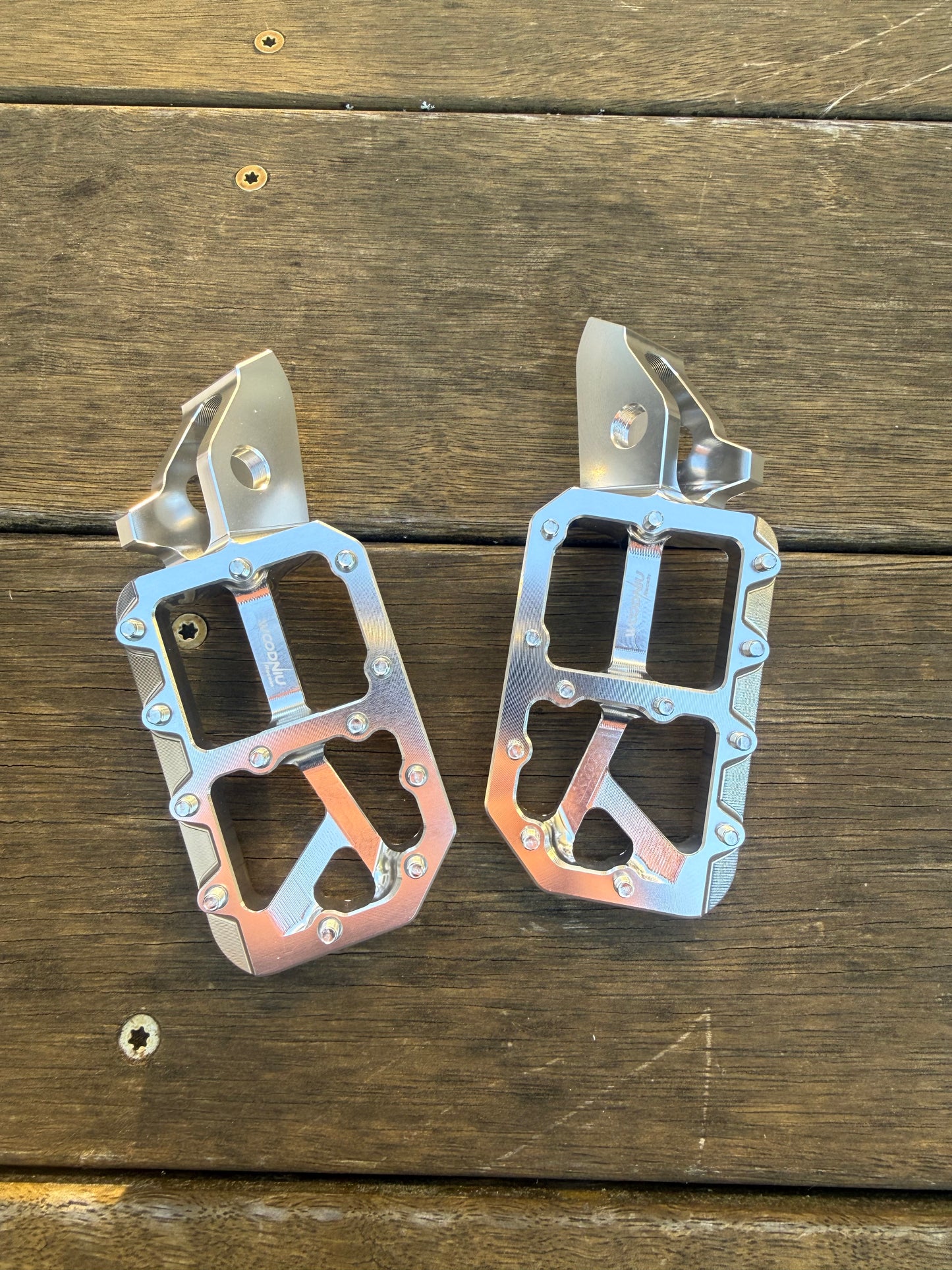 Upgraded Footpegs For Surron Ultra Bee