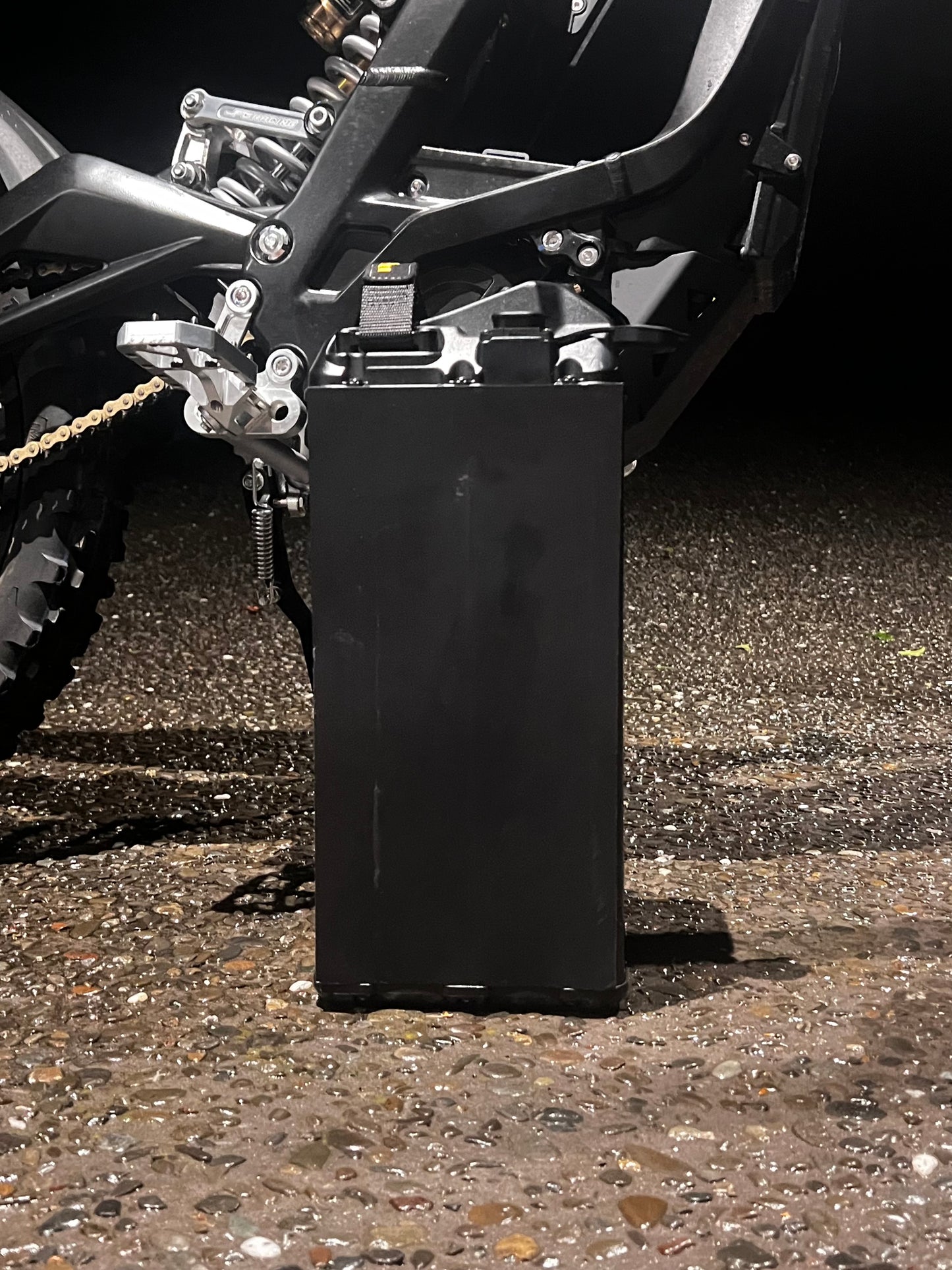 E-Moto Battery Shield